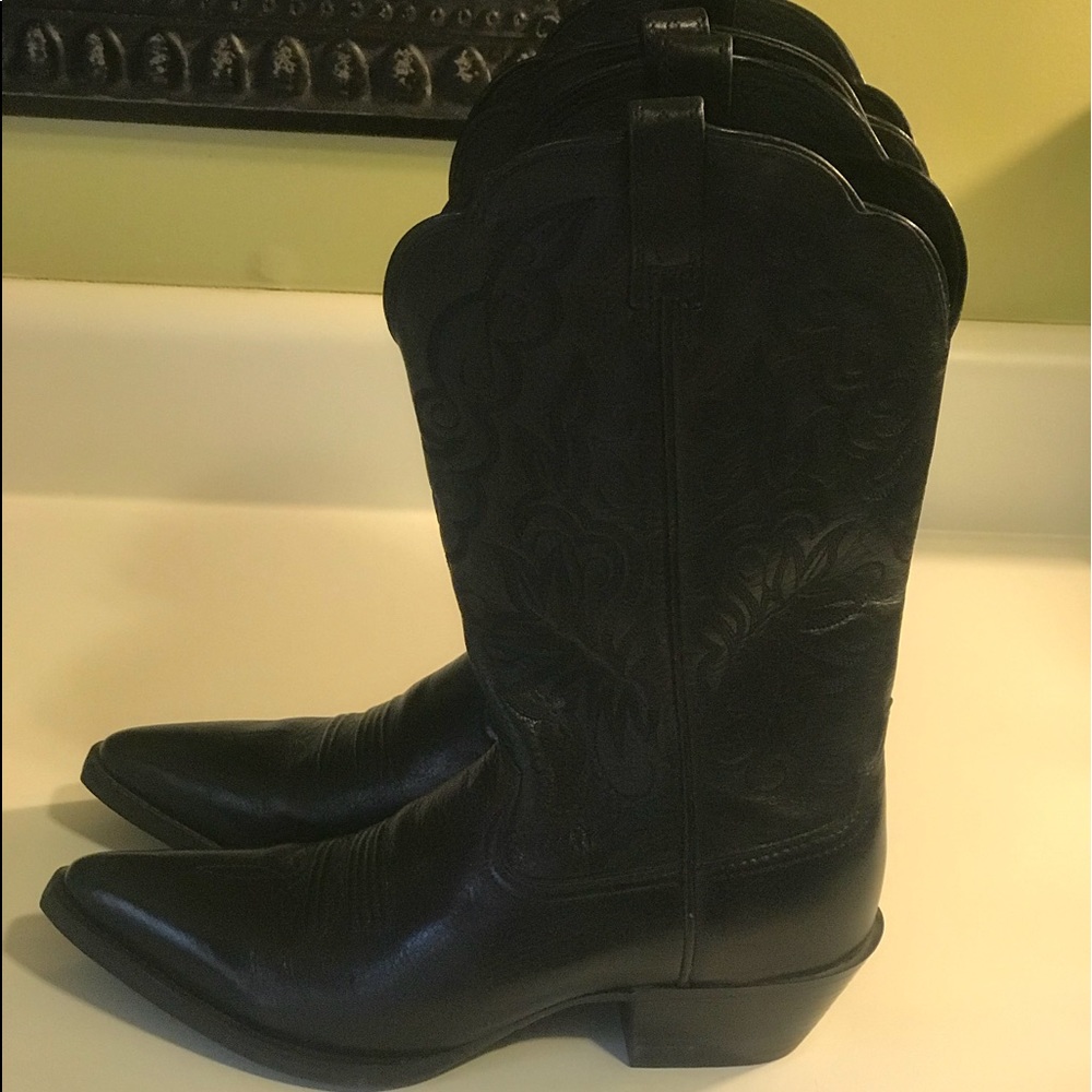 NWOT Ariat Black Leather Boots Size 8 1/2